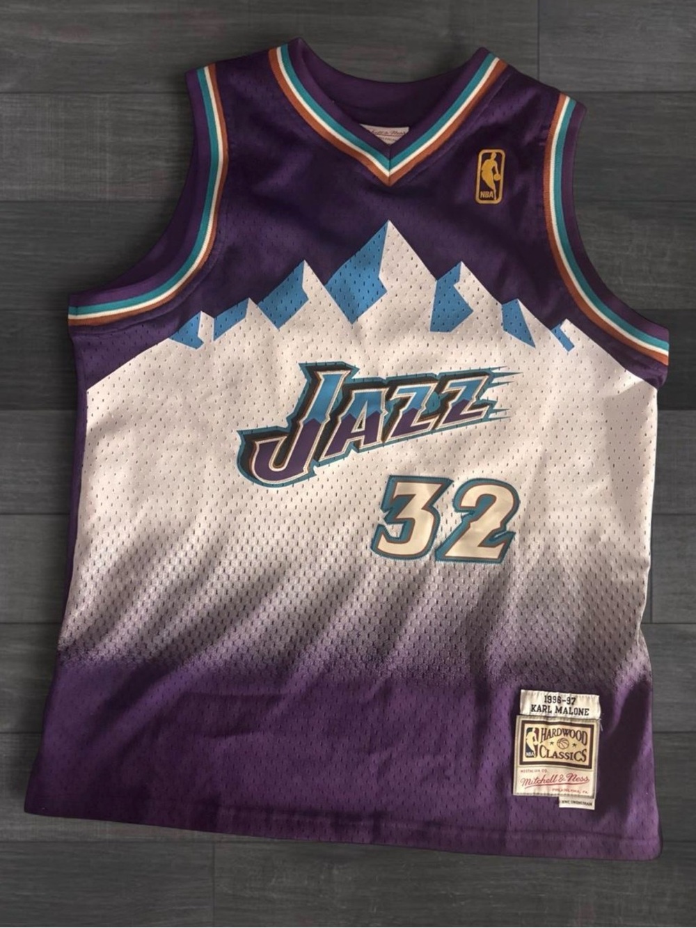 Mitchell & Ness Purple Hardwood Classics Jersey (Karl Malone)
